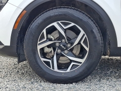 Used 2023  Kia Sportage LX FWD at Peters Auto Mall near High Point&comma; NC