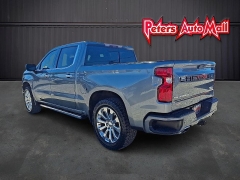 Used 2020  Chevrolet Silverado 1500 4WD Crew Cab High Country at Peters Auto Mall near High Point, NC