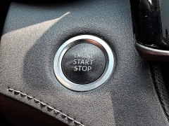 Used 2021  Toyota Highlander Limited FWD at Peters Auto Mall near High Point&comma; NC