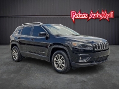  2020 Jeep Cherokee 4d SUV 4WD Latitude Plus 2.4L at Peters Auto Mall near High Point, NC
