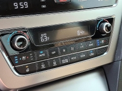 Used 2016  Hyundai Sonata Hybrid 4d Sedan Limited at Peters Auto Mall near High Point&comma; NC