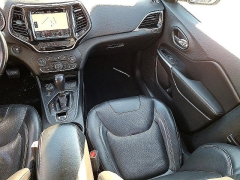 Used 2019  Jeep Cherokee 4d SUV 4WD Limited 3&period;2L at Peters Auto Mall near High Point&comma; NC