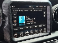 Used 2020  Jeep Gladiator Crew Cab Overland at Peters Auto Mall near High Point&comma; NC