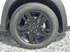 Used 2025  Chevrolet Trax FWD 4dr ACTIV at Peters Auto Mall near High Point&comma; NC