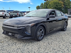 Used 2025  Kia K4 LXS FWD at Peters Auto Mall near High Point&comma; NC