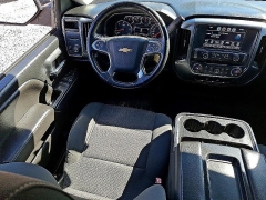 Used 2017  Chevrolet Silverado 1500 2WD Crew Cab LT at Peters Auto Mall near High Point&comma; NC