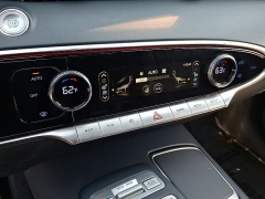 Used 2022  Genesis GV70 3&period;5T Sport AWD at Peters Auto Mall near High Point&comma; NC