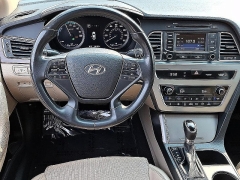 Used 2016  Hyundai Sonata Hybrid 4d Sedan Limited at Peters Auto Mall near High Point&comma; NC