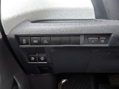 Used 2022  Toyota Sienna XSE AWD 7-Passenger at Peters Auto Mall near High Point&comma; NC