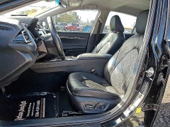 Used 2018  Toyota Camry 4d Sedan XLE at Peters Auto Mall near High Point, NC