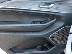 Used 2021  Jeep Grand Cherokee L Overland 4x4 at Peters Auto Mall near High Point&comma; NC