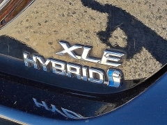 Used 2020  Toyota Camry Hybrid 4d Sedan XLE at Peters Auto Mall near High Point, NC