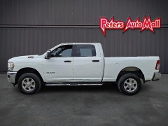 Used 2024  Ram 2500 4WD Big Horn Crew Cab 6'4" Box at Peters Auto Mall near High Point&comma; NC