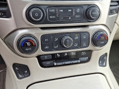 Used 2019  GMC Yukon XL 4d SUV 4WD Denali at Peters Auto Mall near High Point, NC