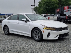  2022 Kia K5 LXS FWD at Peters Auto Mall near High Point, NC