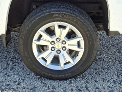 Used 2022 Chevrolet Colorado 4WD Ext Cab 128" LT at Peters Auto Mall near High Point, NC