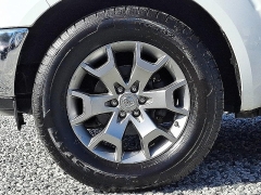 Used 2019  Nissan Frontier 2WD Crew Cab SL at Peters Auto Mall near High Point&comma; NC