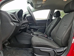 Used 2020  Hyundai Accent 4d Sedan SE Auto at Peters Auto Mall near High Point&comma; NC