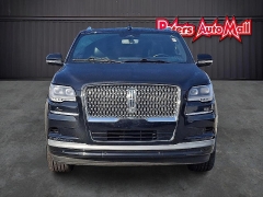 Used 2024  Lincoln Navigator Reserve 4x4 at Peters Auto Mall near High Point&comma; NC