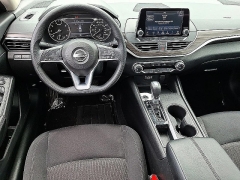 Used 2025  Nissan Altima SV FWD at Peters Auto Mall near High Point&comma; NC