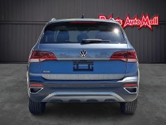 Used 2024  Volkswagen Taos SE FWD at Peters Auto Mall near High Point&comma; NC