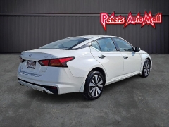 Used 2020  Nissan Altima 4d Sedan AWD 2&period;5L SV at Peters Auto Mall near High Point&comma; NC