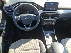 Used 2020  Ford Escape 4d SUV FWD SE at Peters Auto Mall near High Point&comma; NC