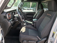 Used 2023  Jeep Gladiator Mojave 4x4 at Peters Auto Mall near High Point&comma; NC