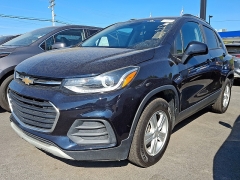  2022 Chevrolet Trax AWD 4dr LT at Peters Auto Mall near High Point, NC
