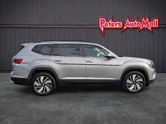 Used 2026  Volkswagen Atlas 2&period;0T SE w&sol;Technology 4MOTION at Peters Auto Mall near High Point&comma; NC