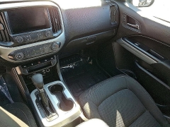 Used 2022  Chevrolet Colorado 4WD Ext Cab 128" LT at Peters Auto Mall near High Point, NC