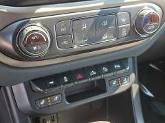 Used 2021  Chevrolet Colorado 4WD Crew Cab 128" Z71 at Peters Auto Mall near High Point&comma; NC