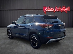 Used 2021  Chevrolet Trailblazer 4d SUV FWD LT at Peters Auto Mall near High Point&comma; NC