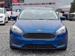 Used 2018  Ford Focus 4d Hatchback SE at Peters Auto Mall near High Point&comma; NC