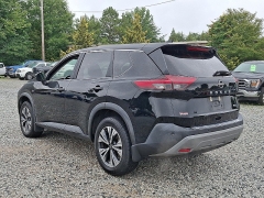 Used 2022  Nissan Rogue FWD SV at Peters Auto Mall near High Point&comma; NC