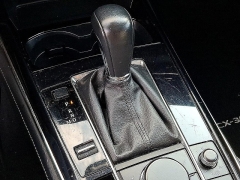 Used 2025  Mazda CX-30 2&period;5 S Preferred Package AWD at Peters Auto Mall near High Point&comma; NC