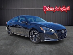  2023 Nissan Altima 2.5 SR AWD Sedan at Peters Auto Mall near High Point, NC
