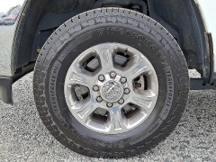 Used 2024  Ram 2500 4WD Big Horn Crew Cab 6'4" Box at Peters Auto Mall near High Point&comma; NC