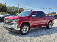 Used 2019  Chevrolet Silverado 1500 4WD Crew Cab LT at Peters Auto Mall near High Point&comma; NC