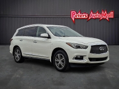  2017 INFINITI QX60 4d SUV AWD at Peters Auto Mall near High Point, NC