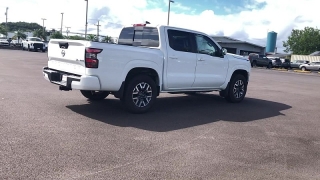 Used 2024  Nissan Frontier Crew Cab 4x4 SL at Kona Nissan near Kailua Kona&comma; HI