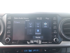 Used 2022  Toyota Tacoma 4WD Limited Double Cab 5ft Bed V6 AT at IK Auto Group near Hilo&comma; HI
