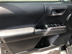 Used 2022 Toyota Tacoma 4WD Double Cab 5' Bed V6 (Natl) at Kona Nissan near Kailua Kona, HI