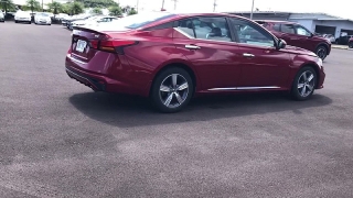 Used 2021  Nissan Altima 2&period;5 SV Sedan at IK Auto Group near Hilo&comma; HI