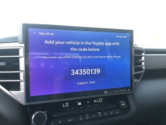 Used 2022 Toyota Tundra 4WD Limited CrewMax 5.5ft Bed at Kama'aina Nissan near Hilo, HI