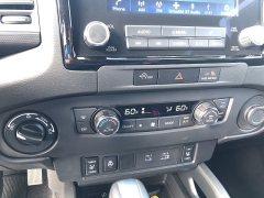 Used 2024  Nissan Frontier Crew Cab 4x4 SL at Kona Nissan near Kailua Kona&comma; HI