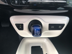 Used 2016  Toyota Prius 5d Hatchback Three at Kona Nissan near Kailua Kona&comma; HI
