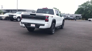 New 2026  Nissan Frontier Crew Cab 4x4 PRO-4X at Kona Nissan near Kailua Kona&comma; HI