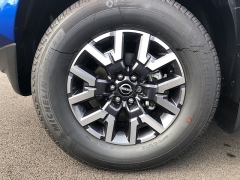 New 2026  Nissan Frontier Crew Cab 4x4 SV at IK Auto Group near Hilo&comma; HI