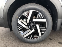 New 2025 Nissan Kicks SV FWD at Kona Nissan near Kailua Kona, HI
